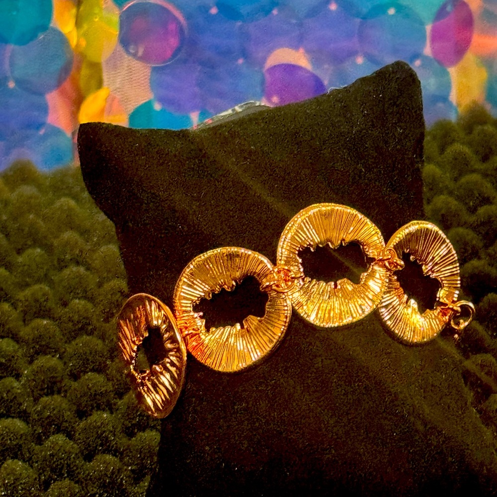 Rose gold style bracelet